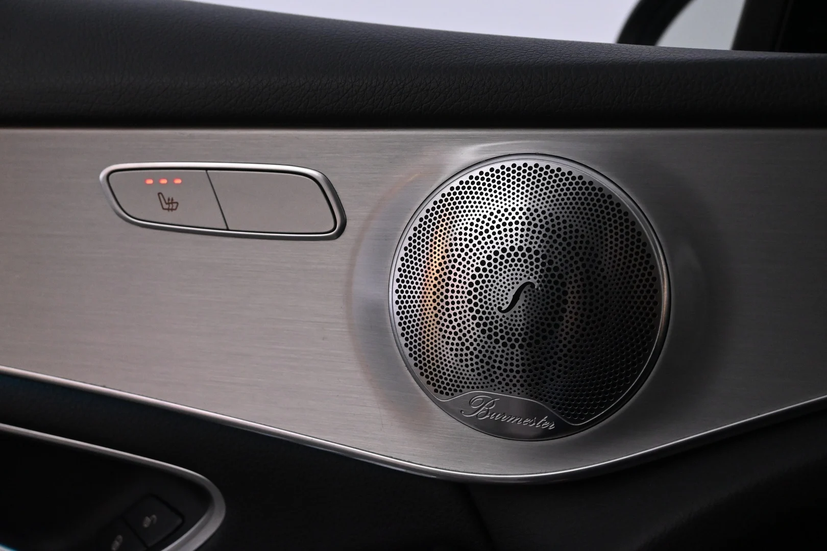 Car Image - 709QXXJAbLGCeKqNQ7FRco