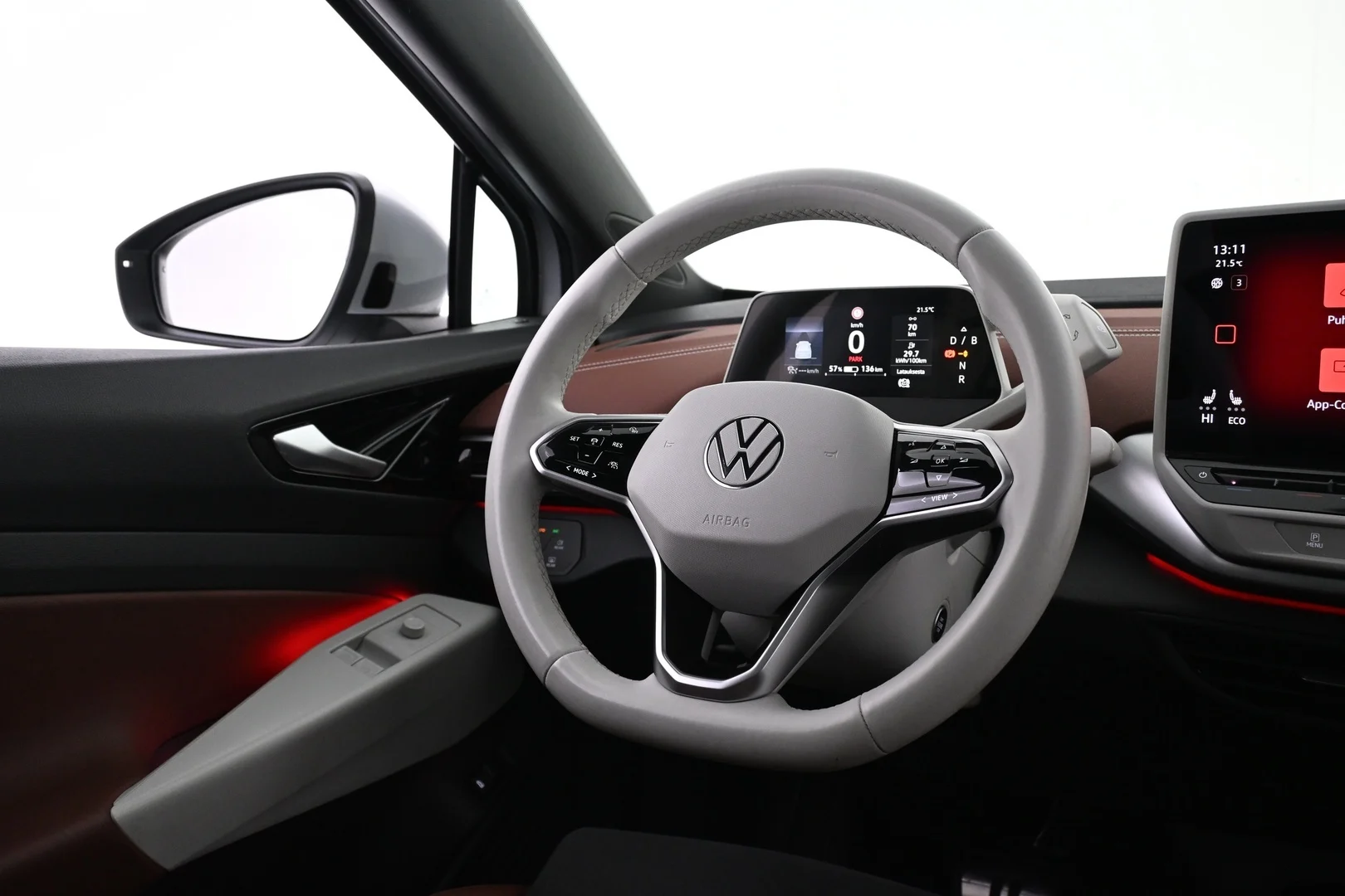 Car Image - 5uLR8jSkS6mBsvYAJvAEuM