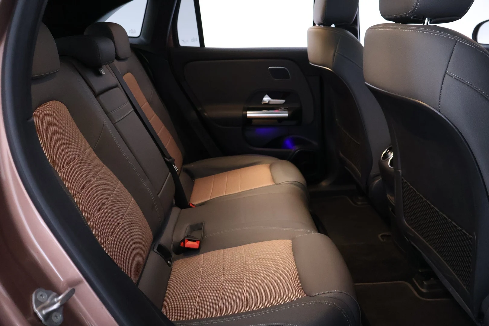 Car Image - 2D9jMyHvmd5784UUpkgluo