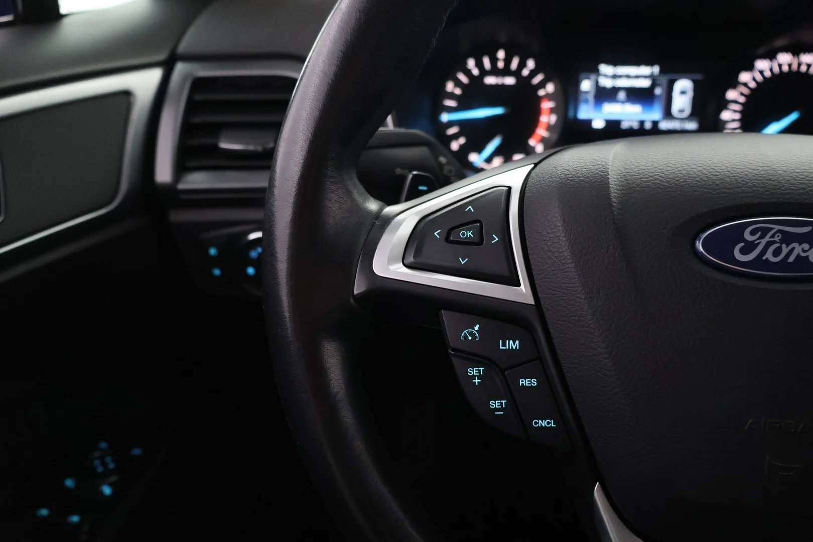 Car Image - 4ev4AzqfqHhWj8tVyoATfE