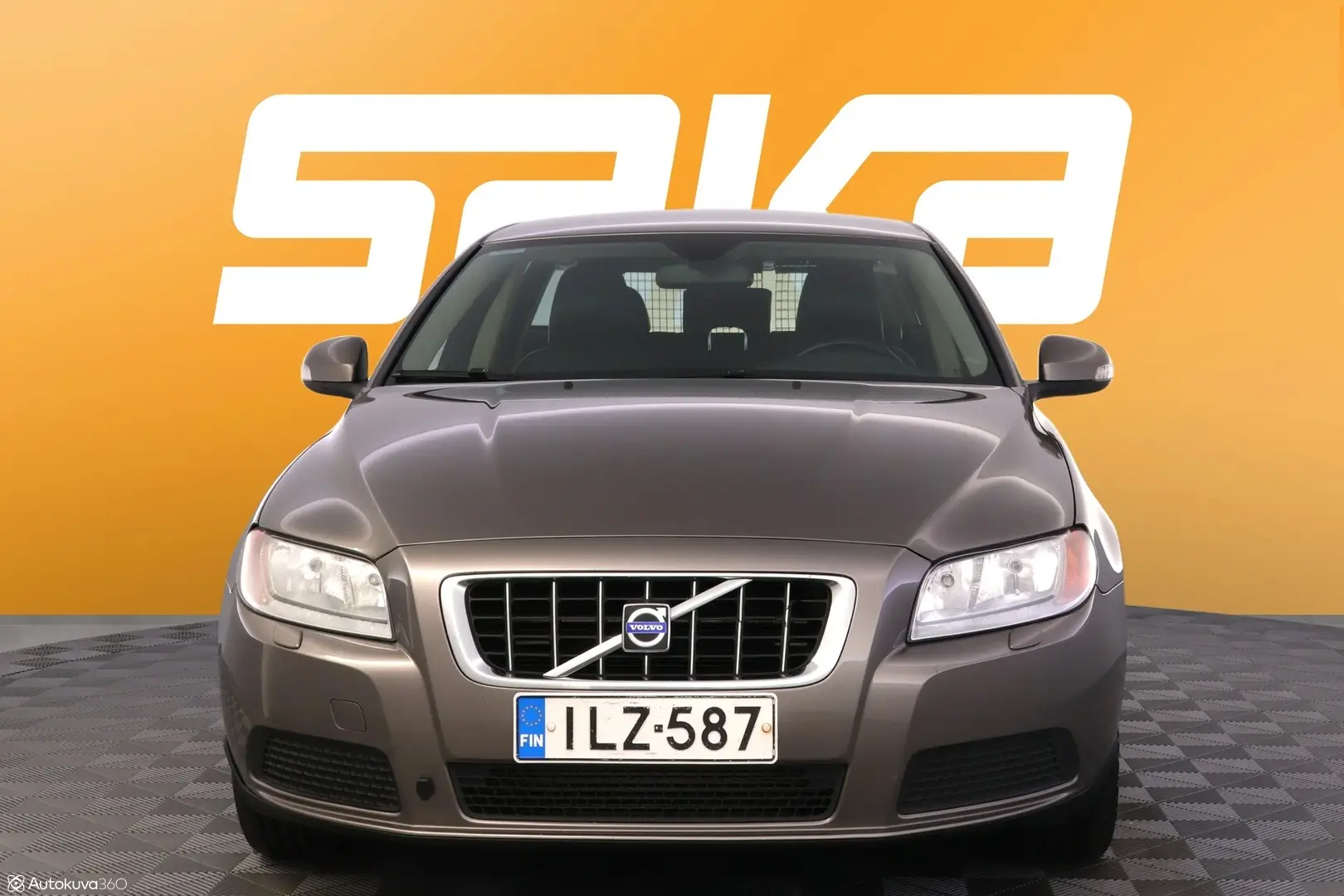 Car Image - e9DVzcqm4kkaPg2FNxUNx