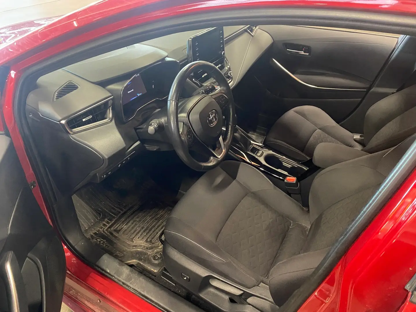 Car Image - 762BM0XfgS4R2ZKch8ffia