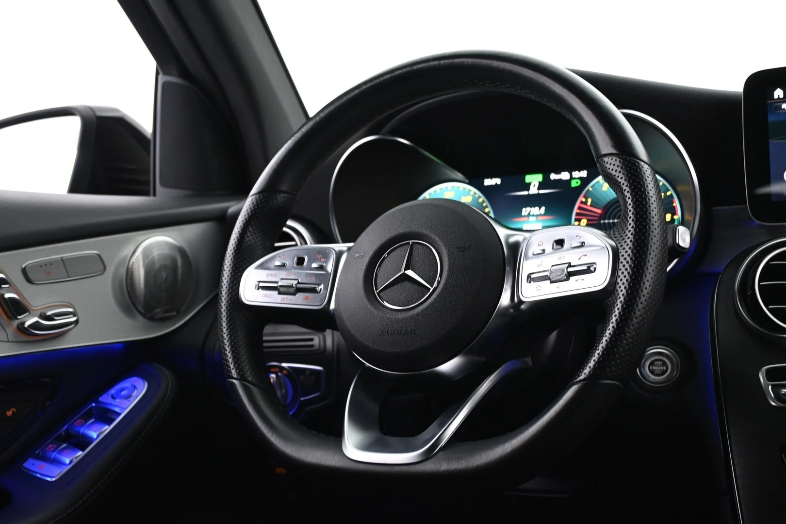 Car Image - 26r4CCzIWbsvgK97i25dRS