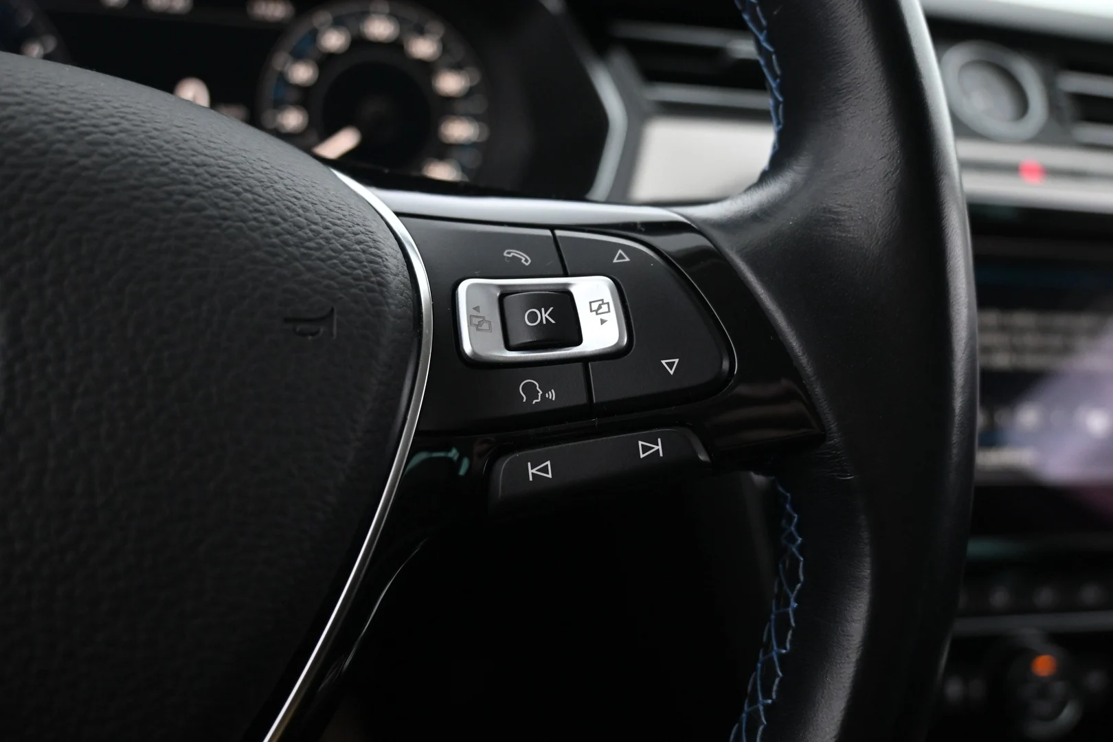 Car Image - 2hqPoxHeDvcX5YUrZiIRiw