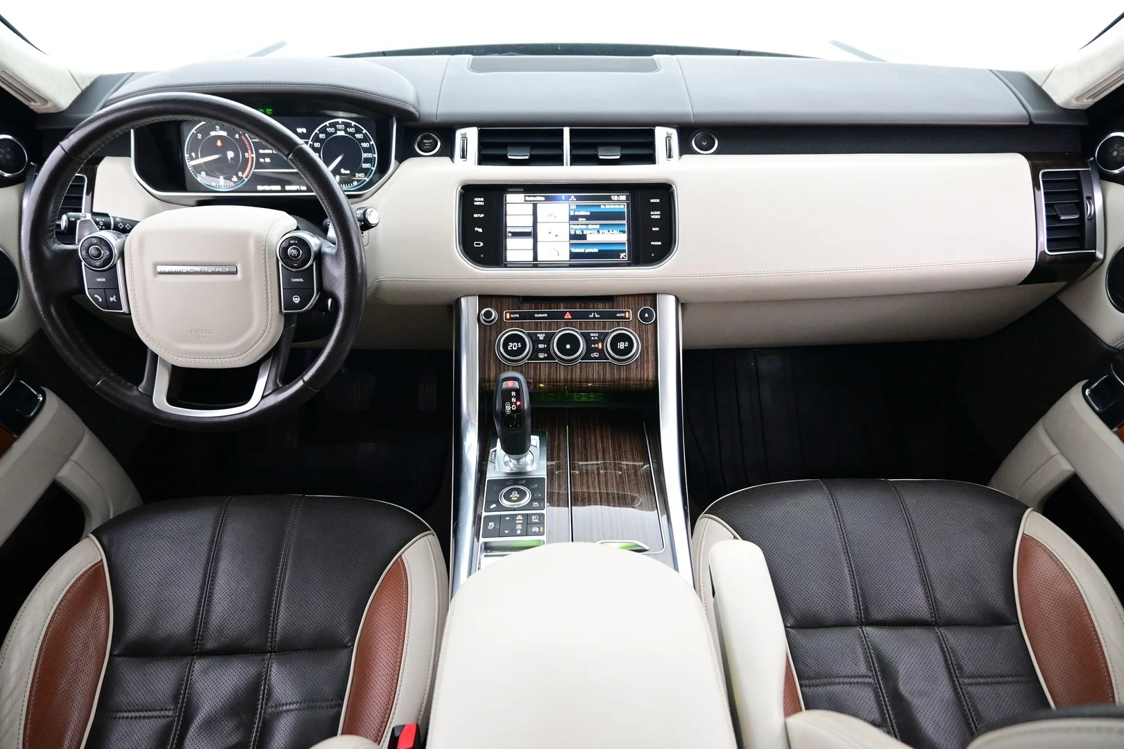 Car Image - 4qf8EgRTNbl2lTwTcrYU6Z
