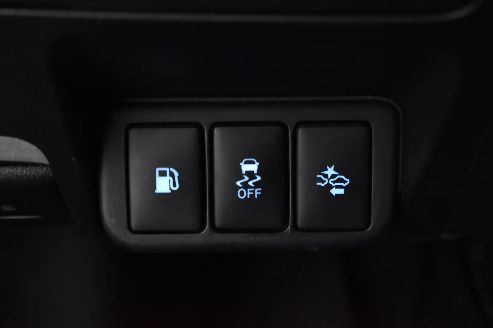 Car Image - 6CrCPQNx2OB5SduDKEqmOu