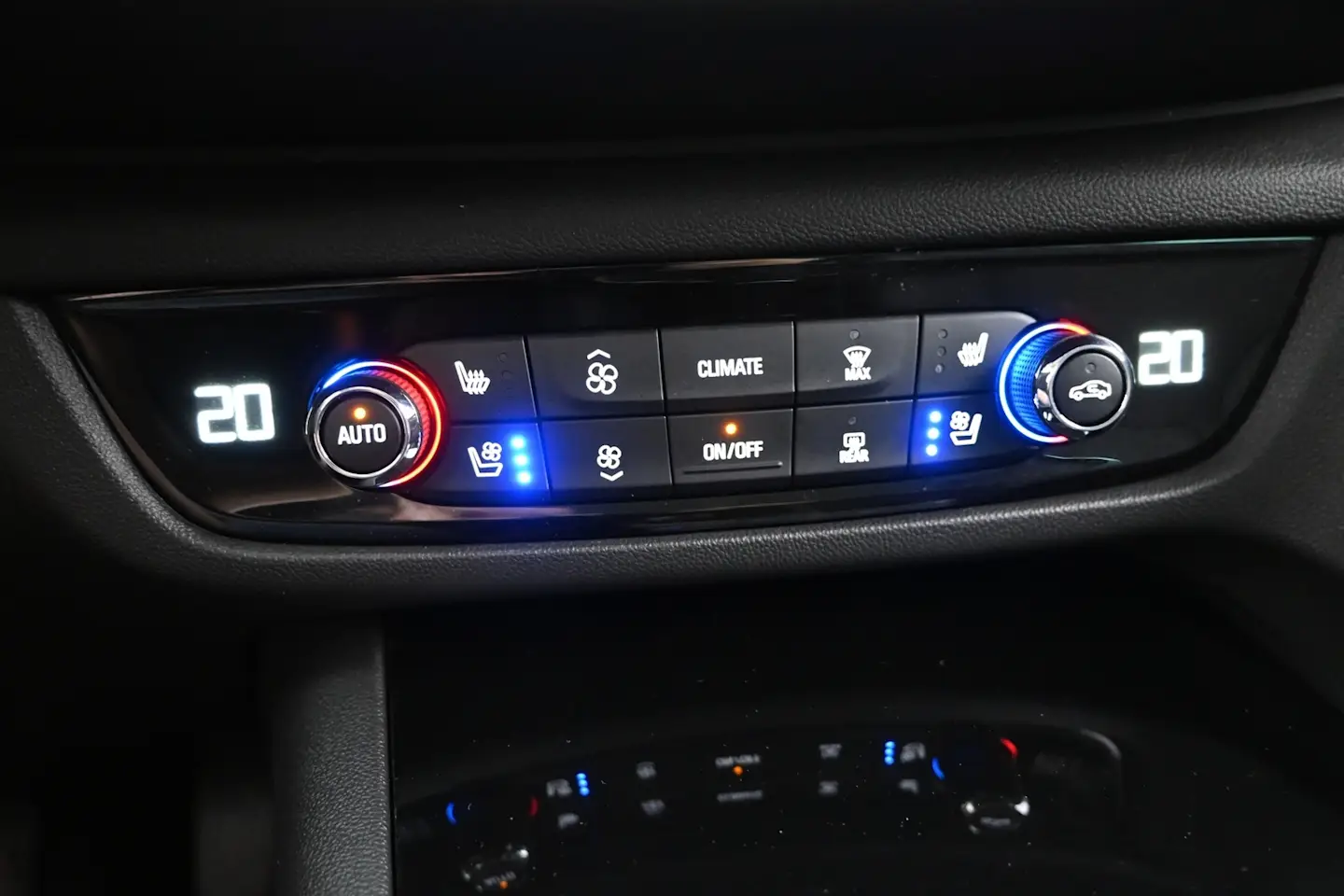Car Image - 3BFjCAfSifvc17h0rqERSi