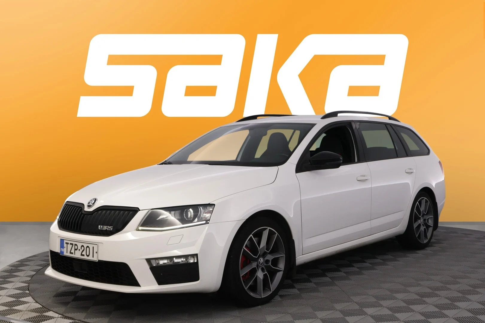 Car Image - dXYF3UzpEi1I6avoTLxot