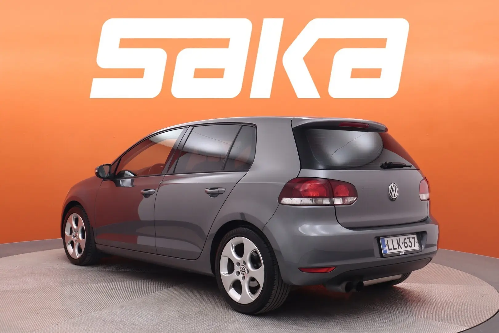 Car Image - 1RHrr6IdQq6AT0oHzhn2os