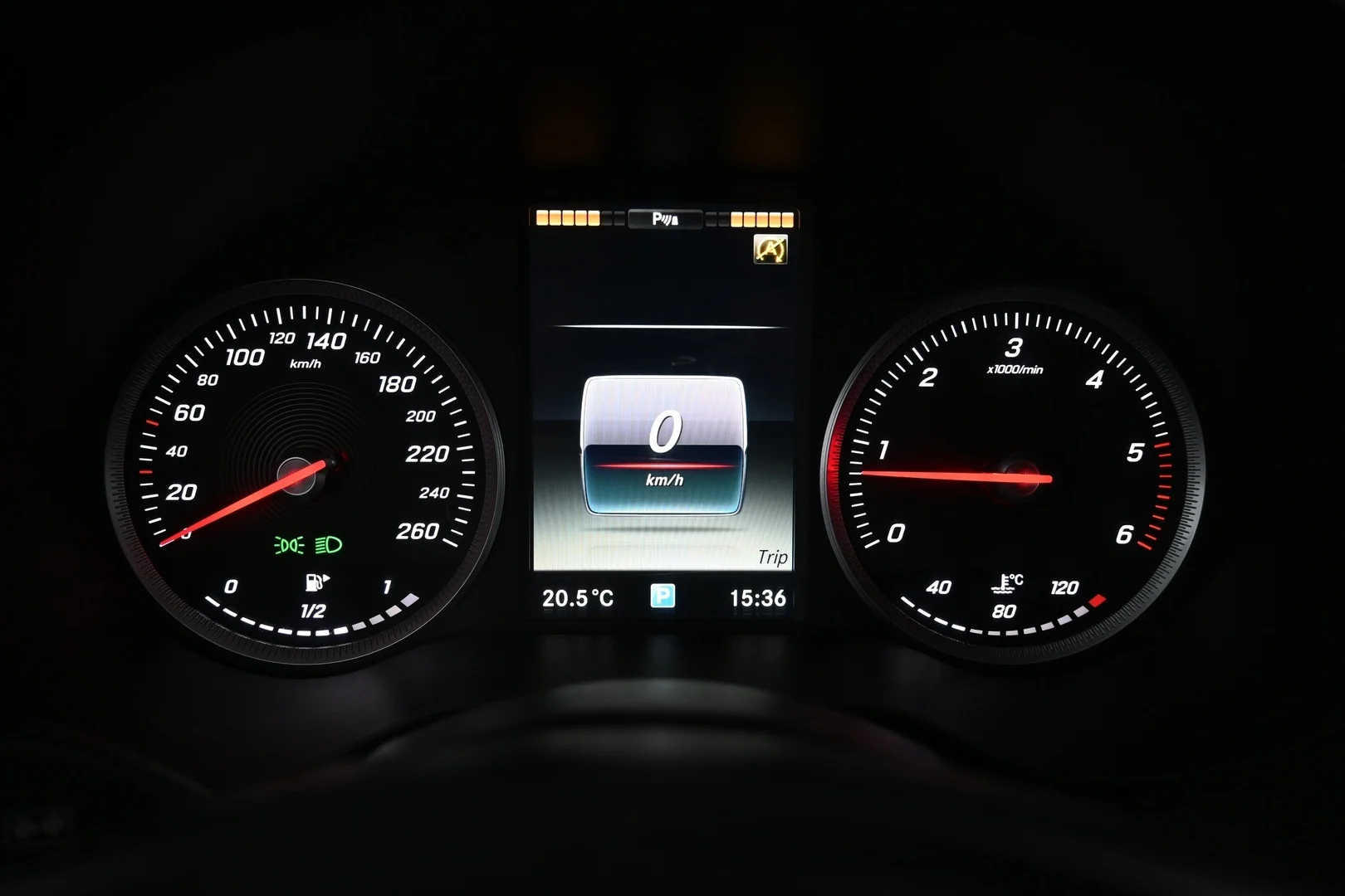 Car Image - 7DzSWK43l7dQl5lZ4sYpek