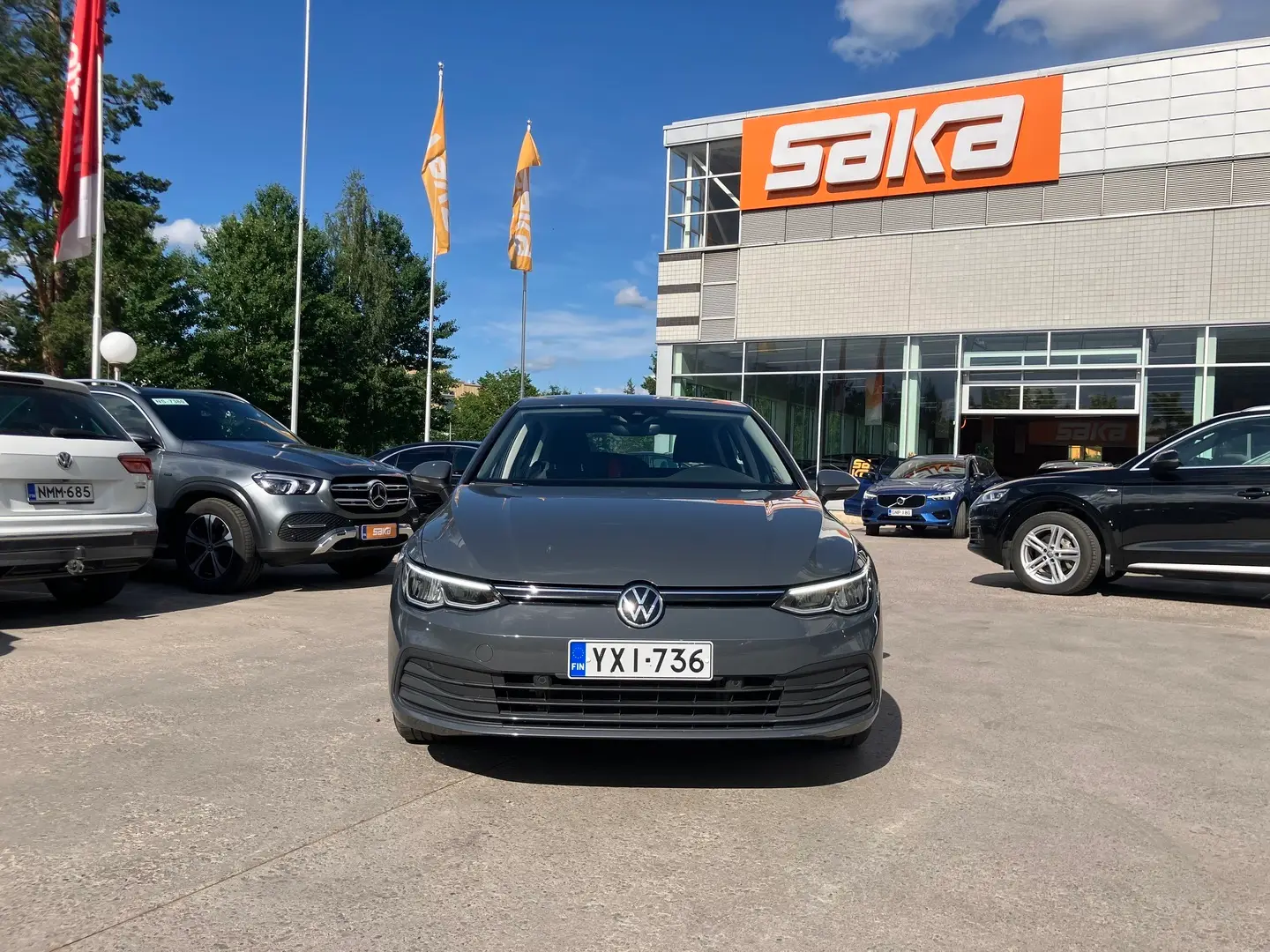 Car Image - 4pxaCgzaOz5MDEwxBAgbwm