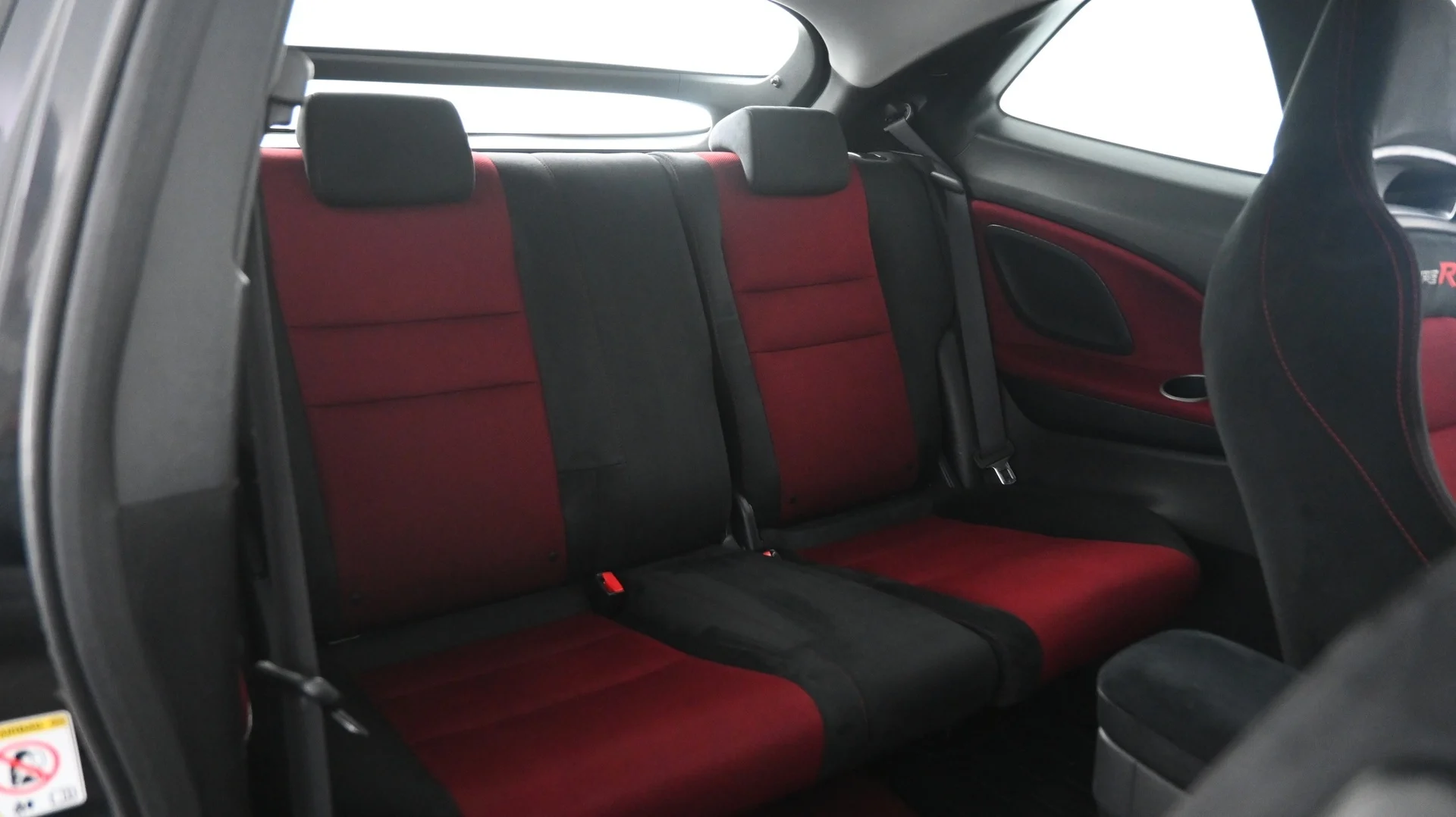 Car Image - n8q7vIzwUZX1l1a8zQiSI