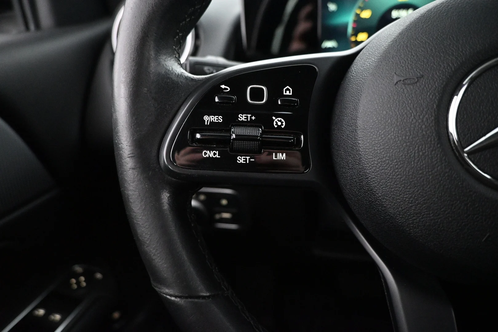Car Image - 6OnGYtIH5l7gXhUpIhHuu2