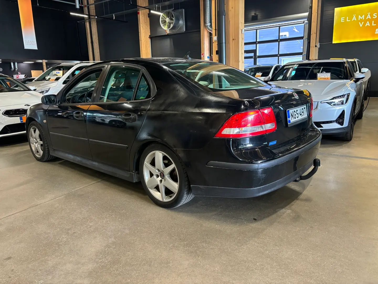 Car Image - 1twOuLkUu66fJAuT3PWKXq