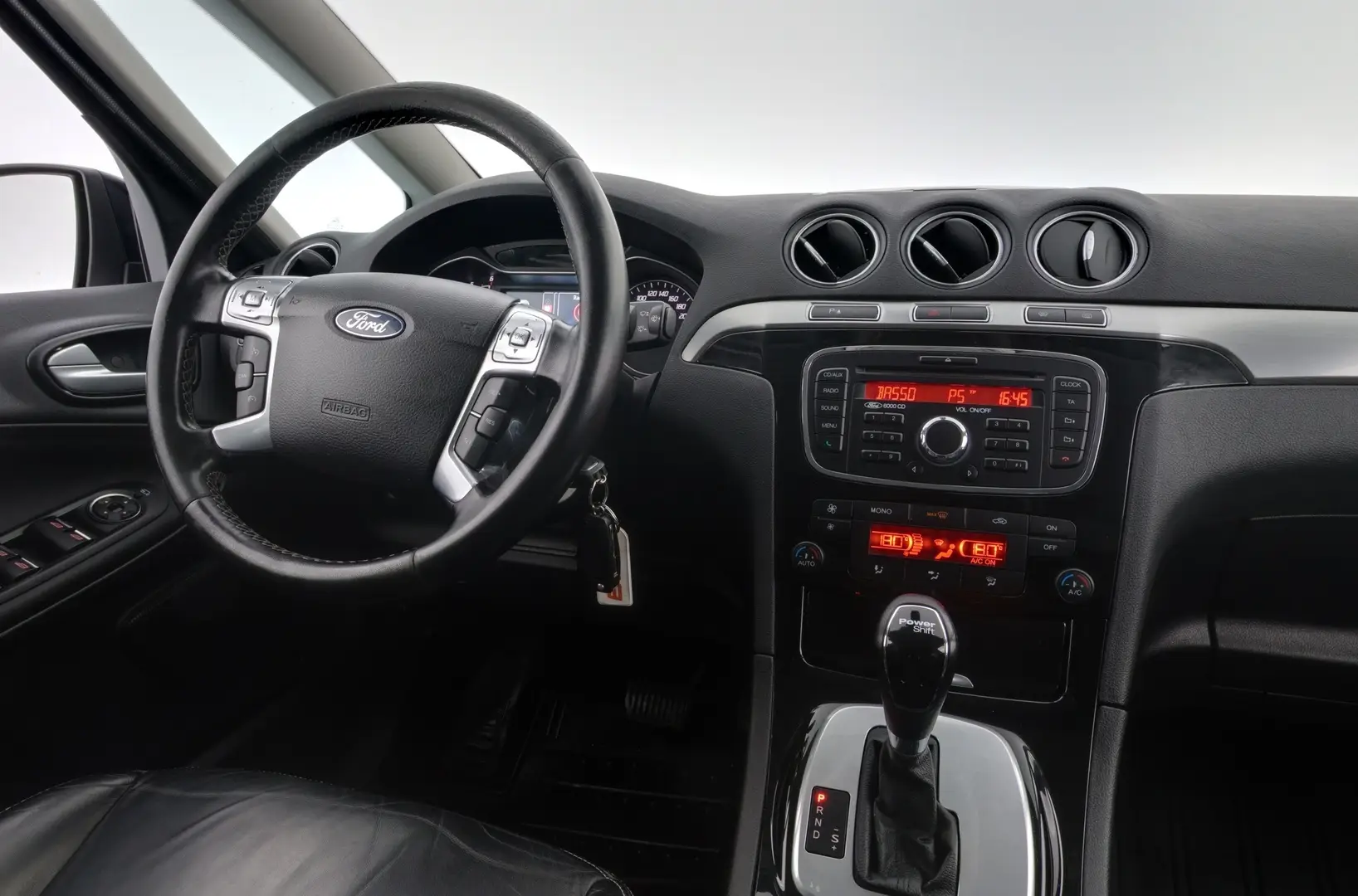 Car Image - 2GLqAUCwZXoQflogLcaJBr
