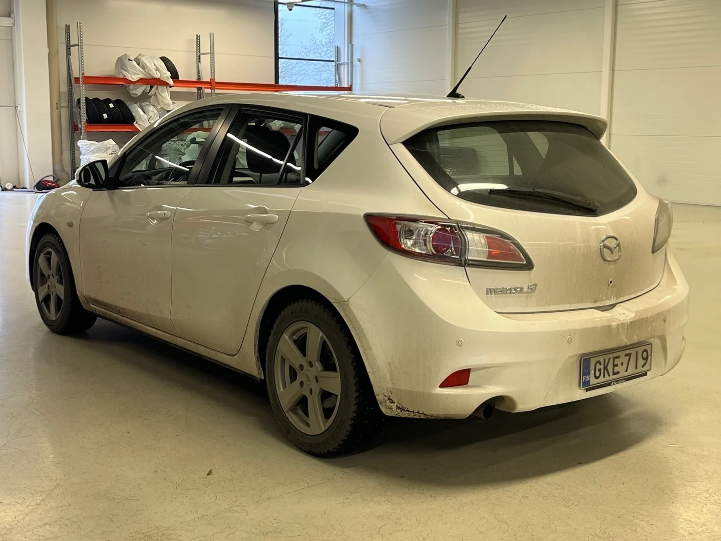 Car Image - 3tXD9kF4fX6AStfYupDJU5