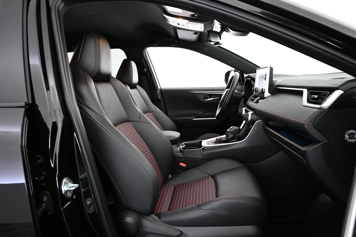 Car Image - 4BS67xeLLChIkEOExmRNbQ
