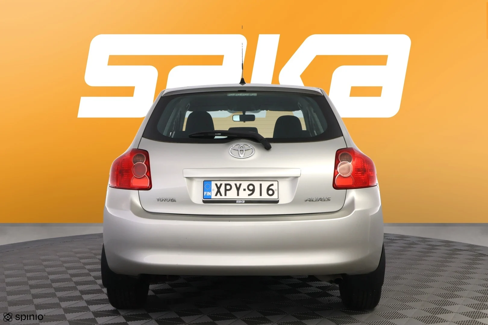 Car Image - 2iZ7bklGFdwb69Oa2PWwR4