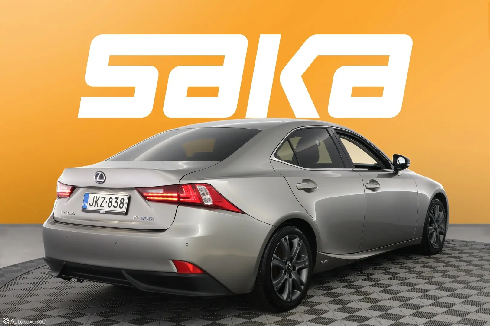 Car Image - 4lfQB3mO3gS1PAb1aFEYYR