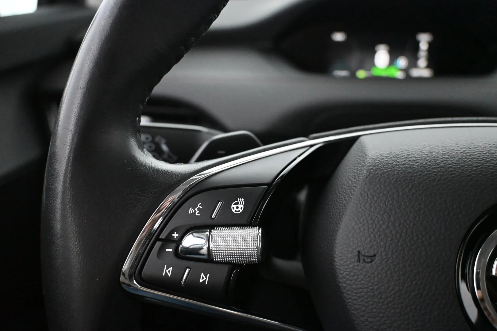 Car Image - 1jJNZ4Wzbfh0P1HkbO2IQC