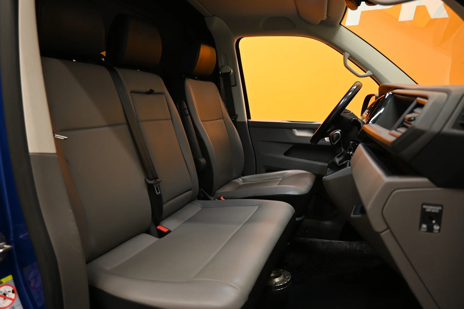 Car Image - 6BdEKMTJk3OC7sIql0g9St