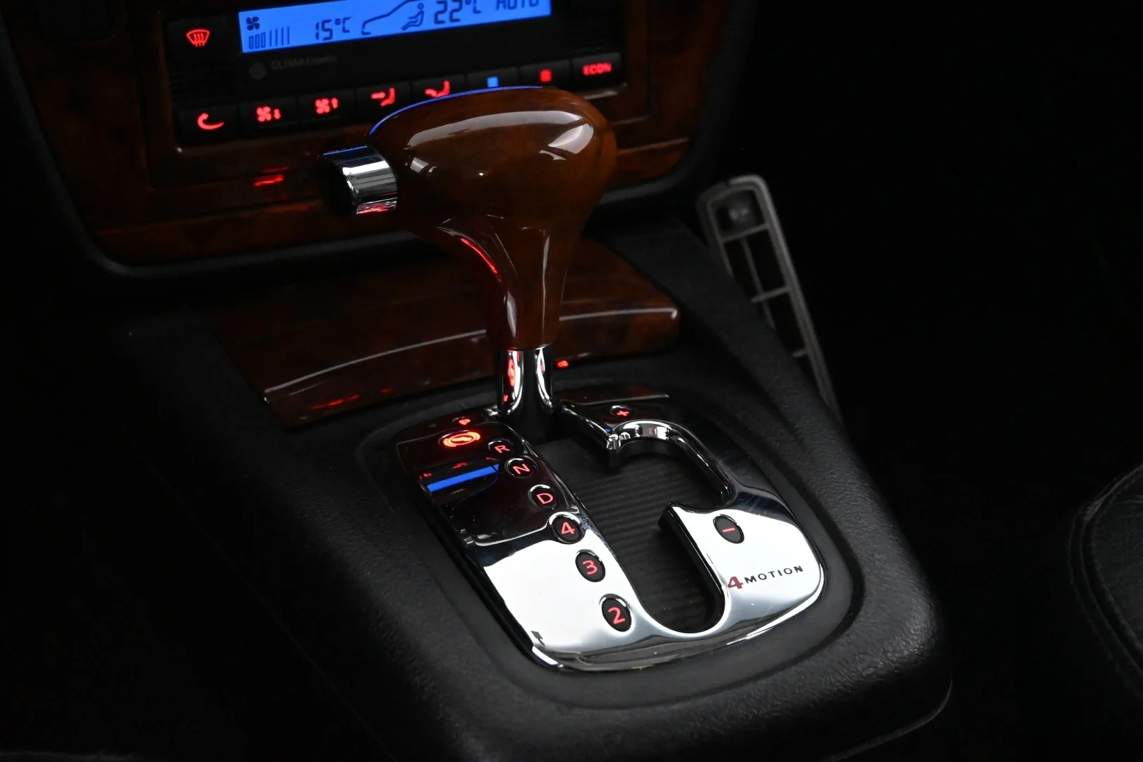 Car Image - 5dYeId5U2EYDHuhEids3N7