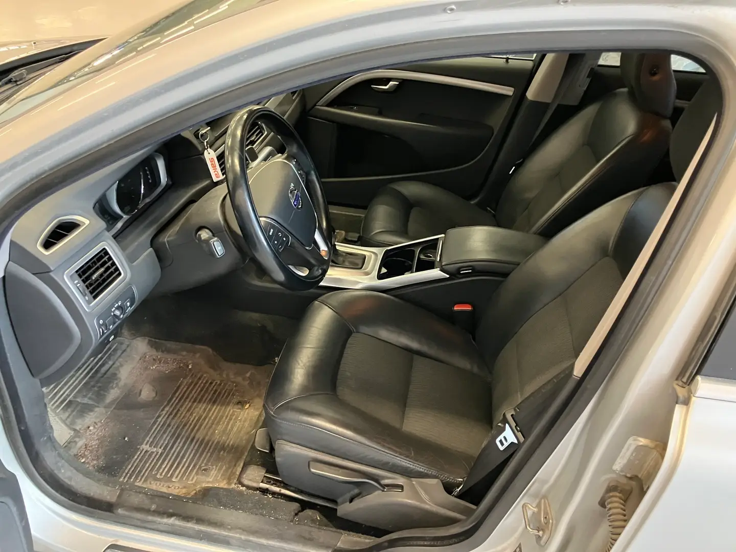 Car Image - GwGb8cO2Hn3wMrsZs7ho2