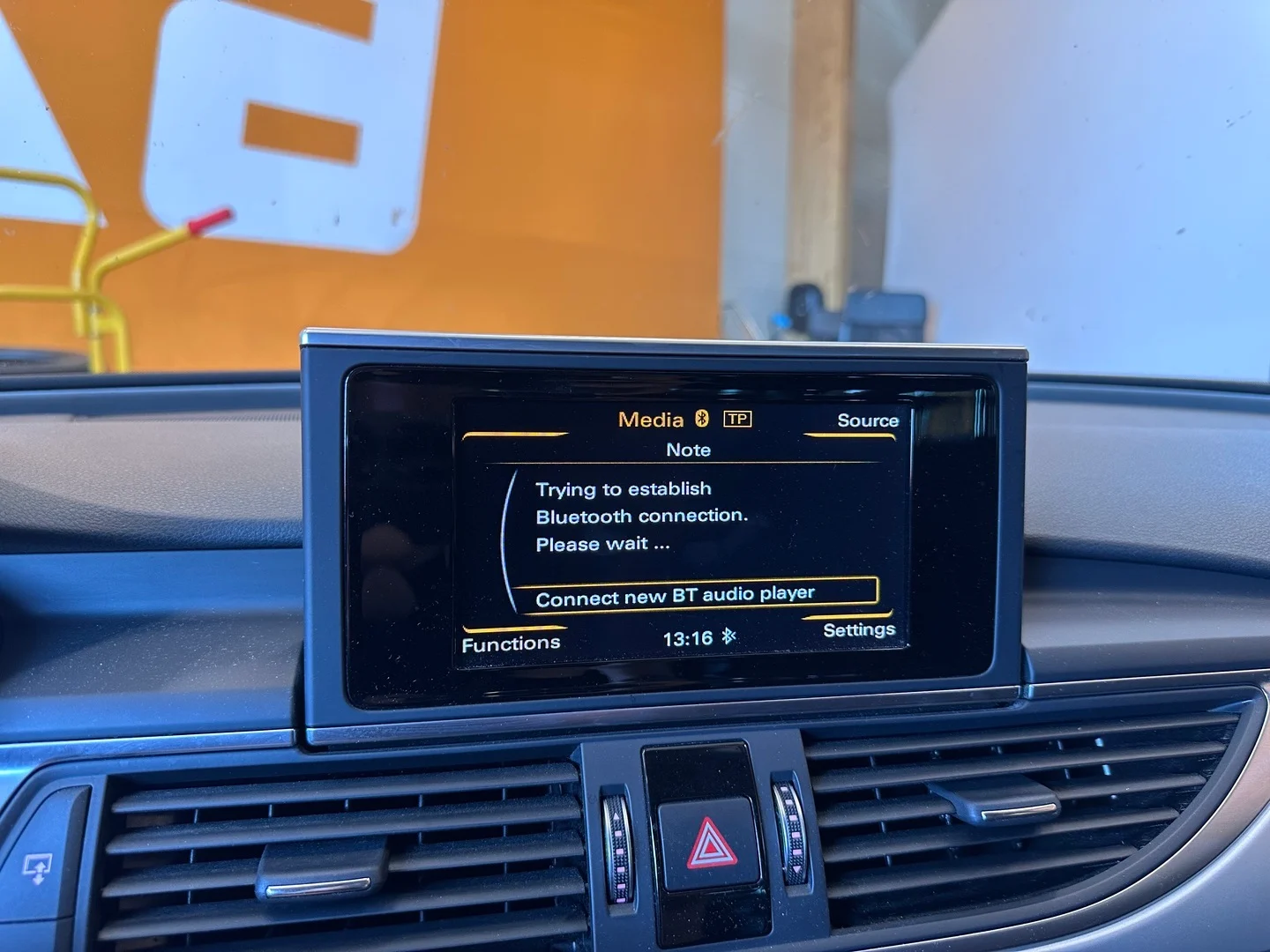 Car Image - 4xQs89Tnw0fqtkZBv9l3z