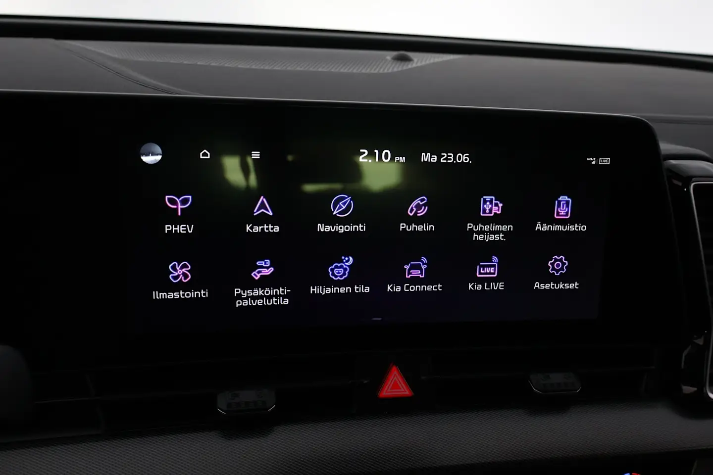 Car Image - 1yqdAczyaTzx3g9MVCuj0G