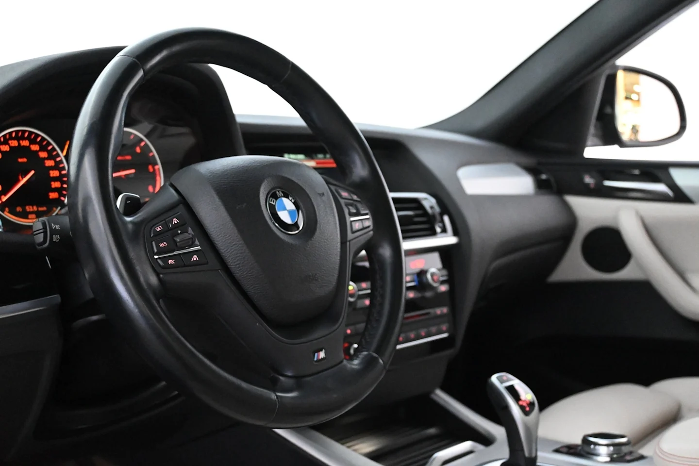 Car Image - 3cKf37M28dTio3kWO8YJrp