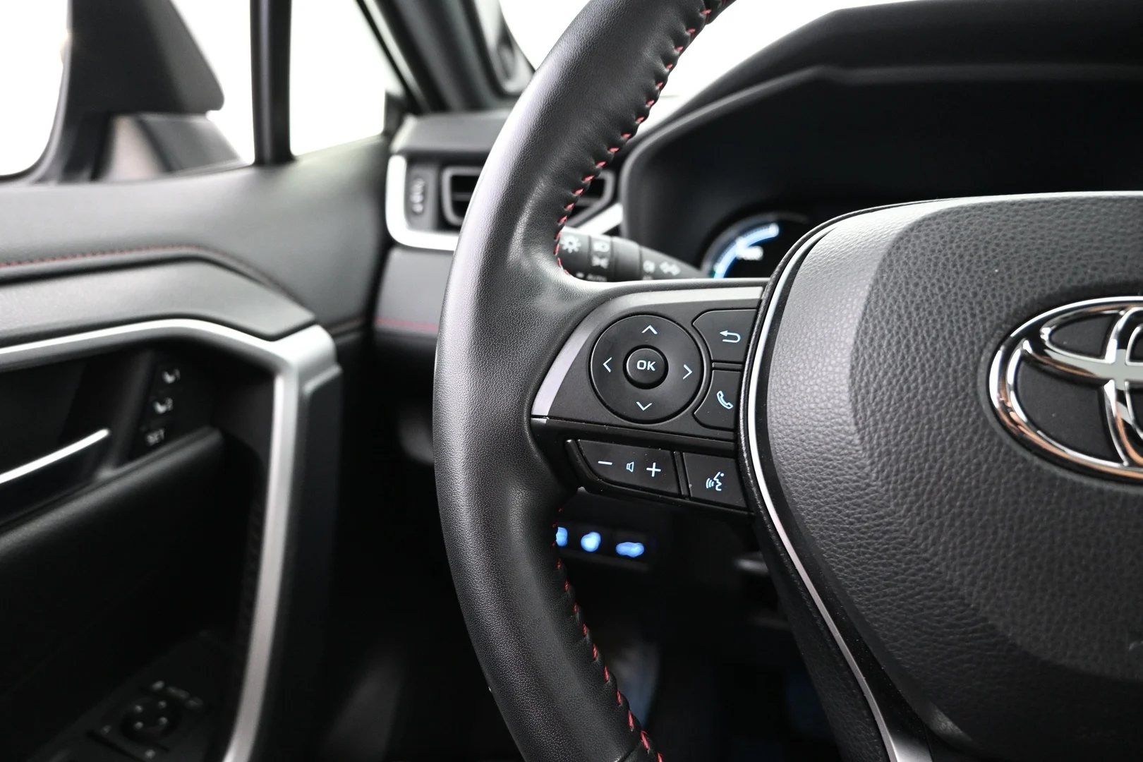 Car Image - 4trr6j5OrSiHgtxG63HeeW