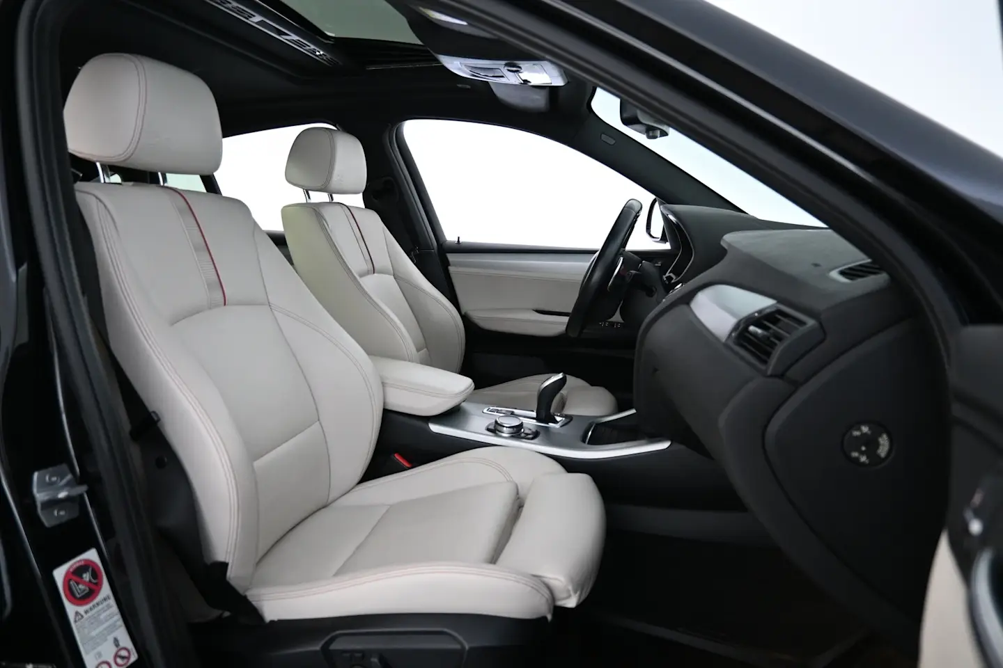Car Image - 3cKf37M28dTio3kWO8YJrp