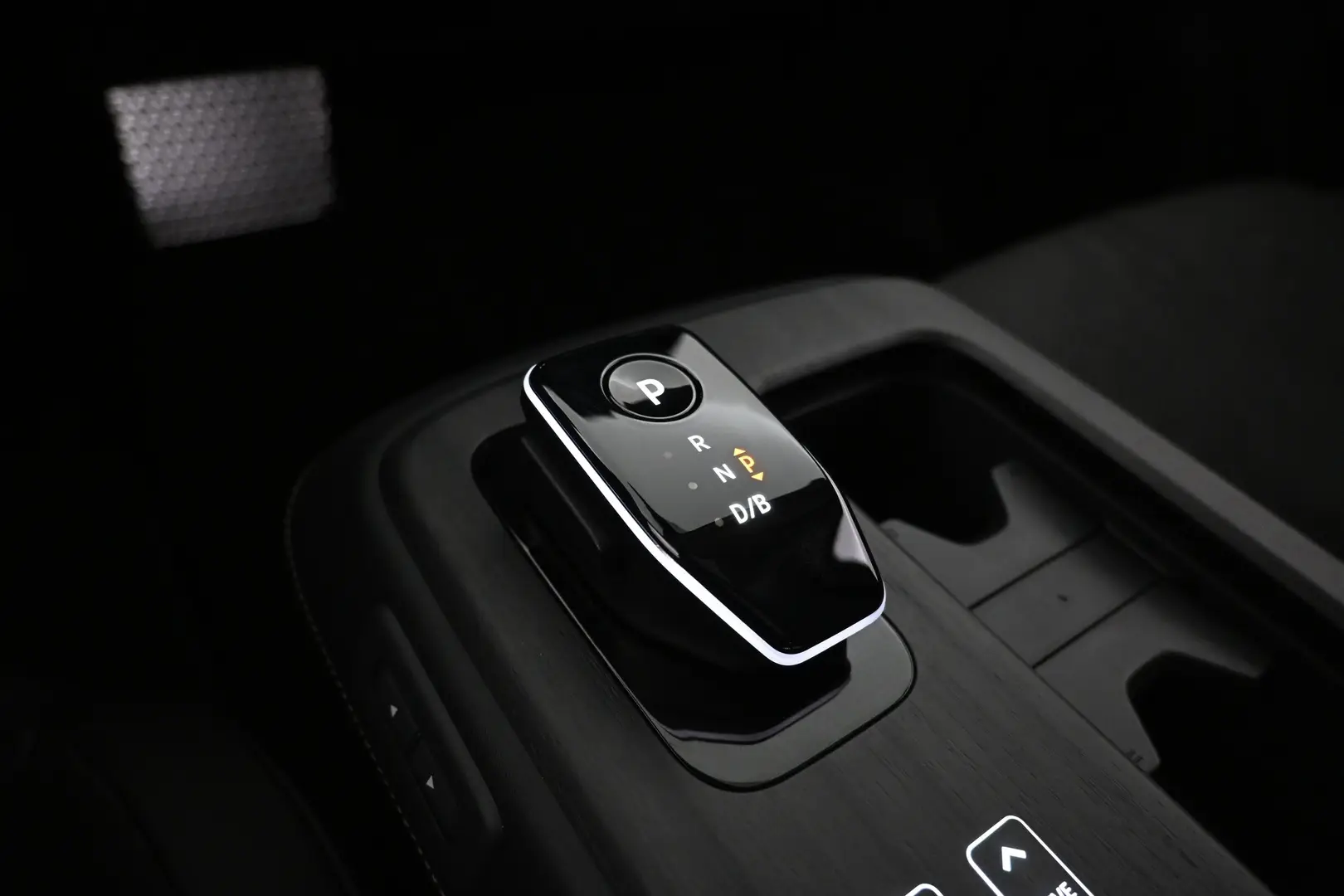 Car Image - NHL5we6hzPPoATdZrLJtZ
