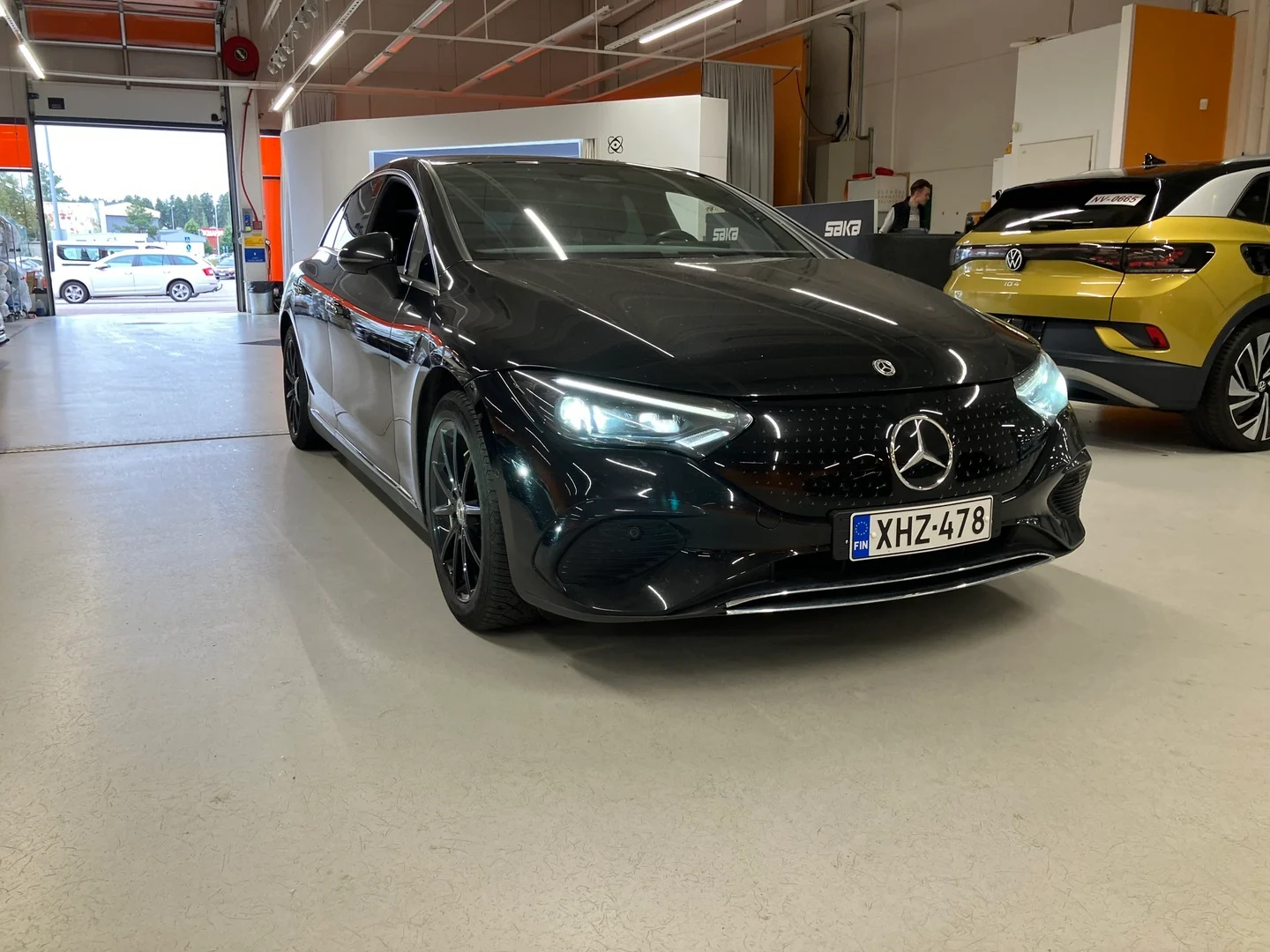 Car Image - 42kXQkk71xfVirX8fMBtYN