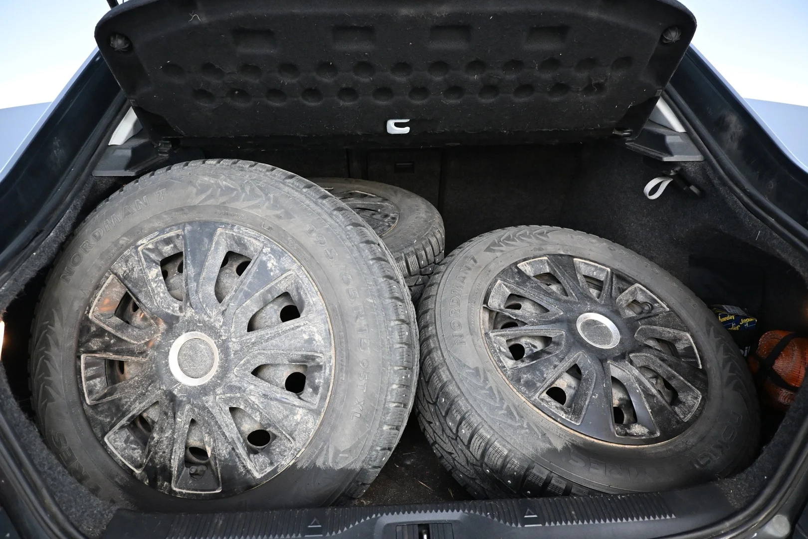Car Image - 50f8jJ8V3ThwC5VGFa0xDQ