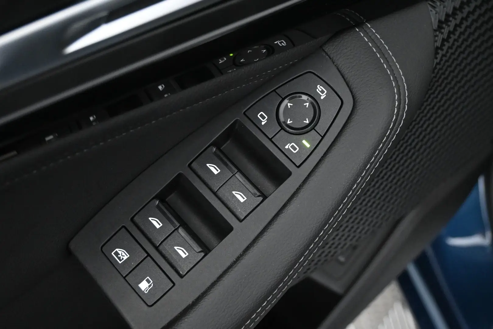 Car Image - 7bk4oTvp6eH3MgJbiqWiLa