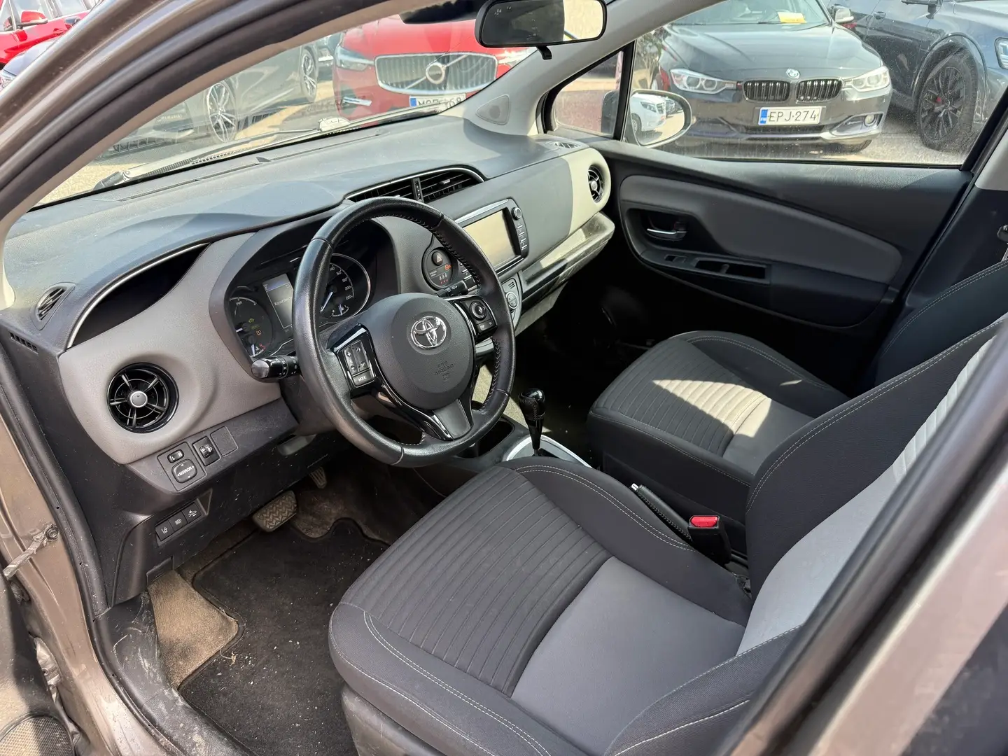 Car Image - 7Mf6ntrHA1tMj0ieUrNCN4