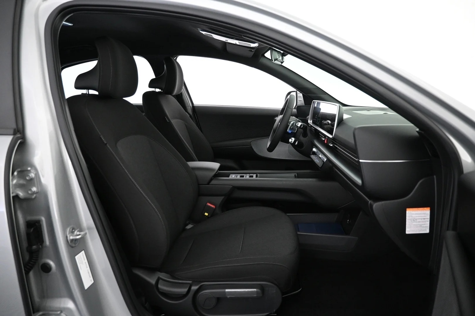 Car Image - 7c4k4r0LDB93WTAa3pS4fr