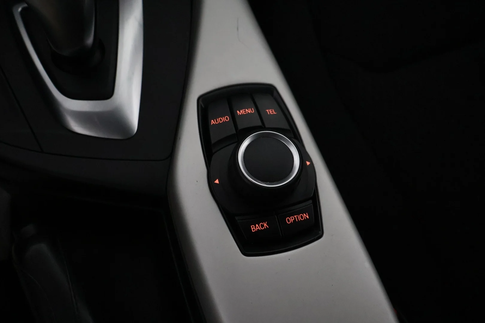 Car Image - 26vWwHw90rngJqrLA9PjLT