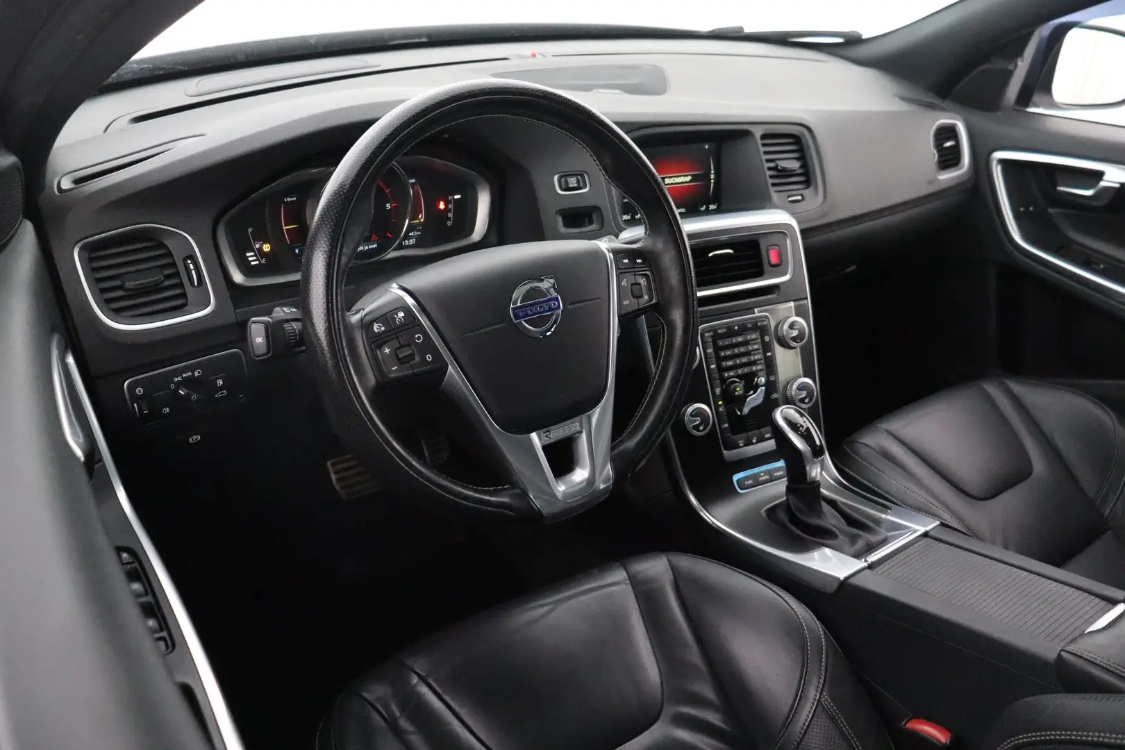 Car Image - 1XevqQoQBnIssFU4NZgdKv
