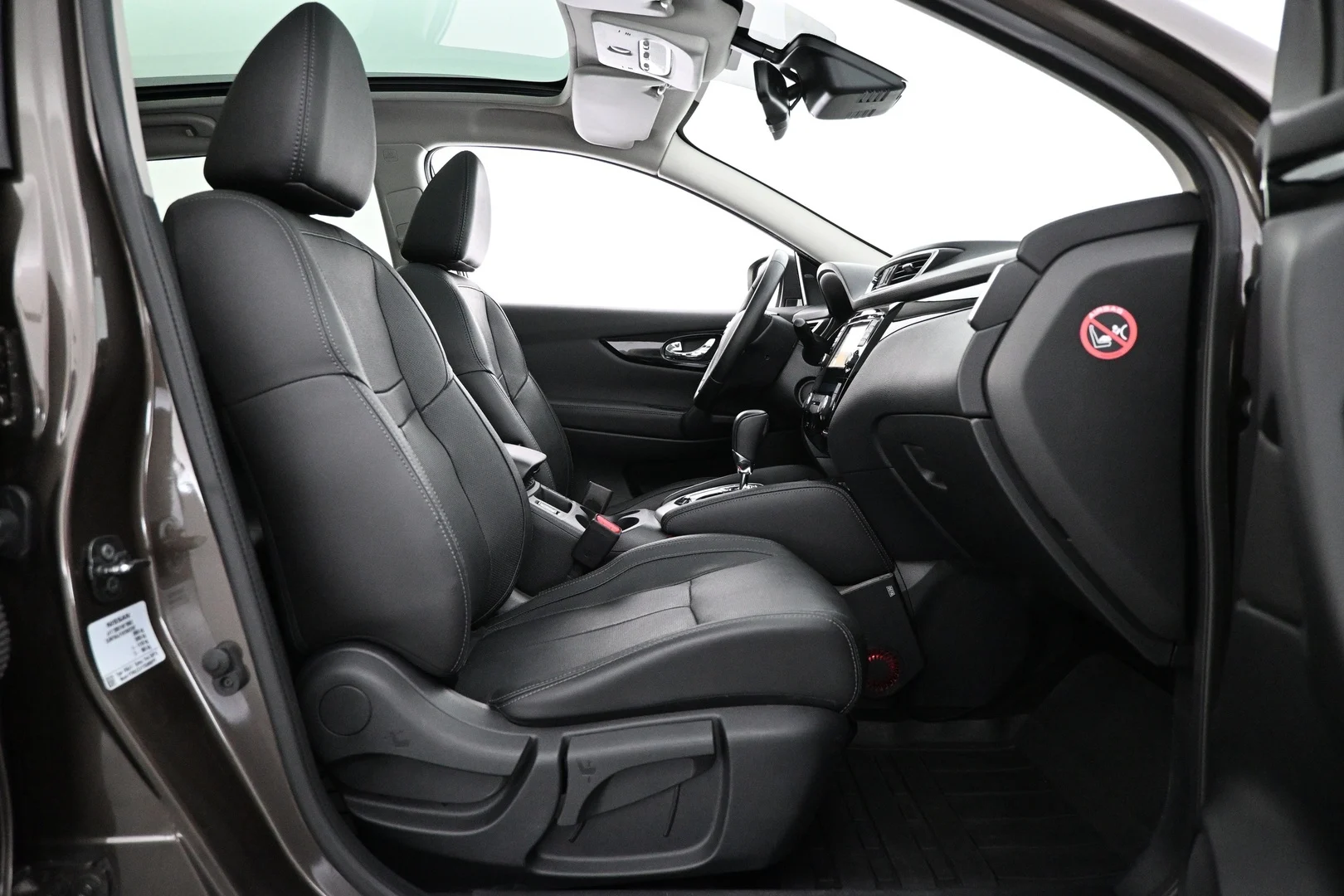 Car Image - 4YN31RJsl35svaI7rkT6C9