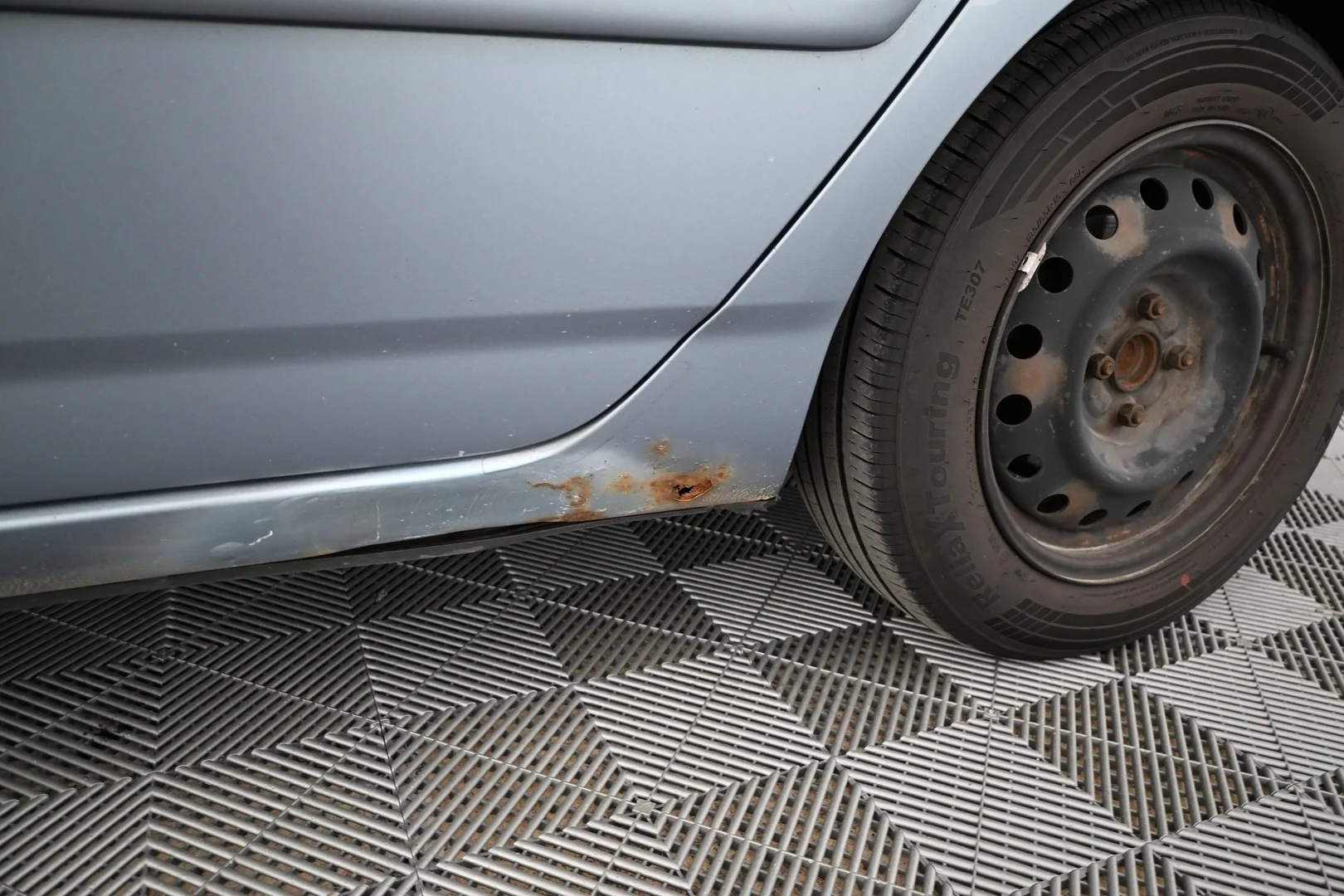 Car Image - 4UxJXVTSV99jKUyKpigLcM