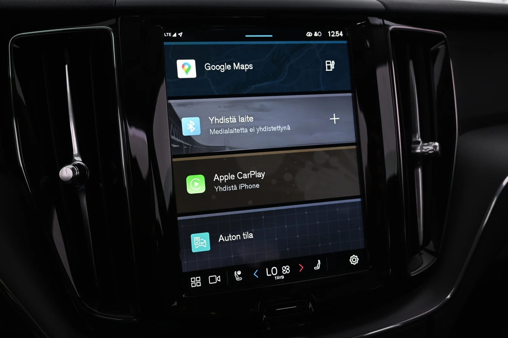 Car Image - 39lphmY5GKgzL99d33mx90