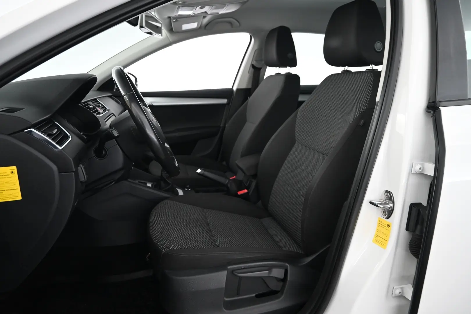 Car Image - 3Fx8TSywdG1GgV5XuIokcH