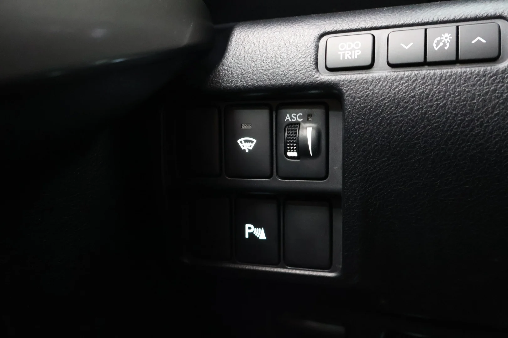 Car Image - 3rWvXhbzmb2l4UVNRs3abO