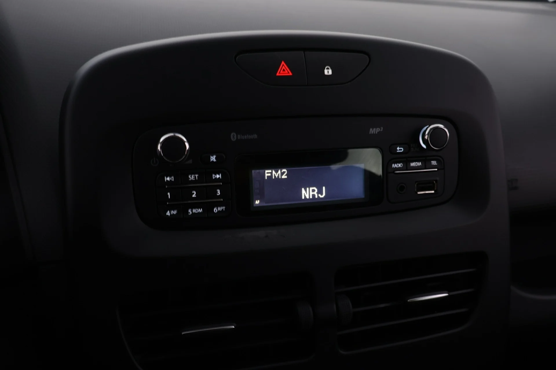 Car Image - 7xcWgd97ToylkmGmJXpqfL