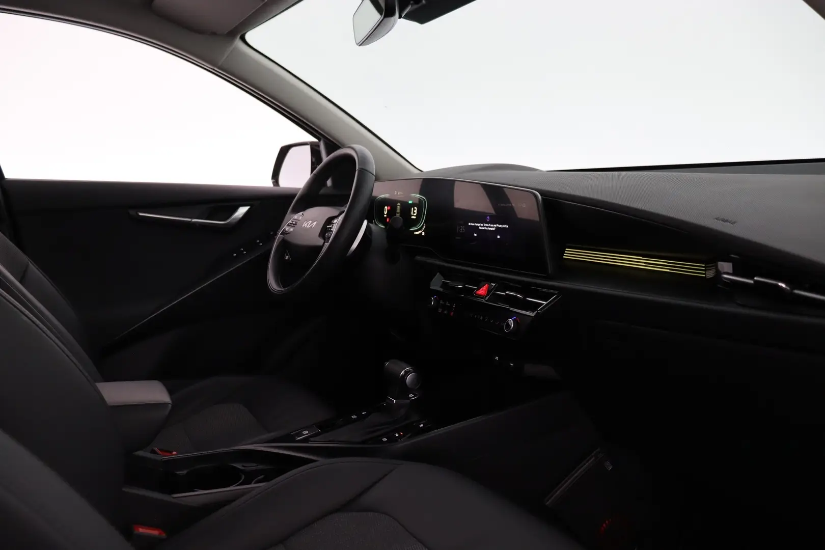 Car Image - 1scY3K837s6tWXU4jsqTk5
