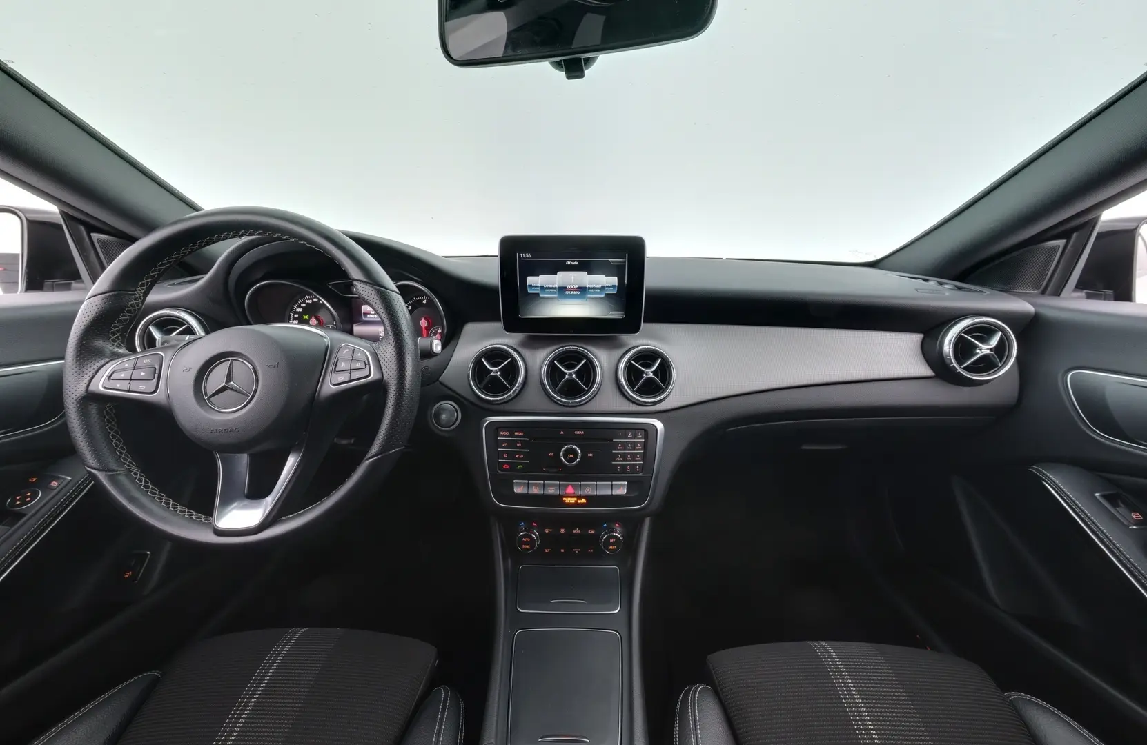Car Image - 7p4s3XzLbI2Tdi8Lsf3Wow