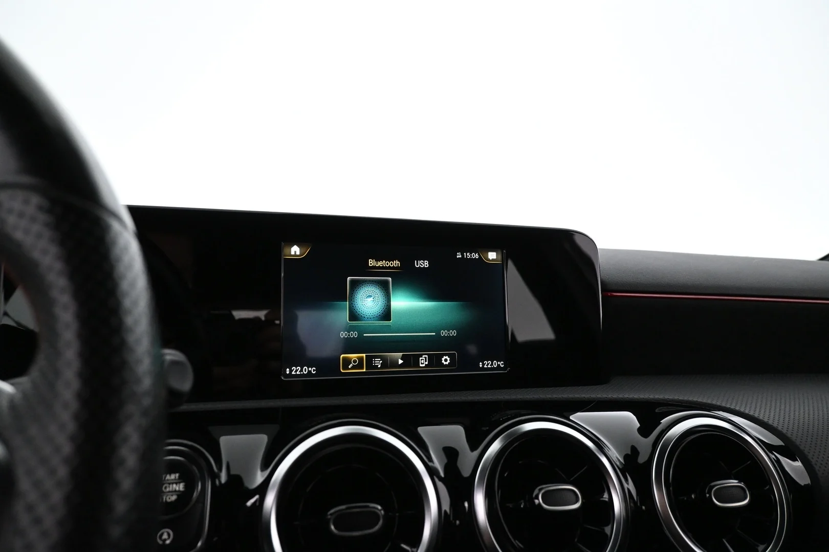 Car Image - O8CbNdHjqIHxYOIkIdSQe