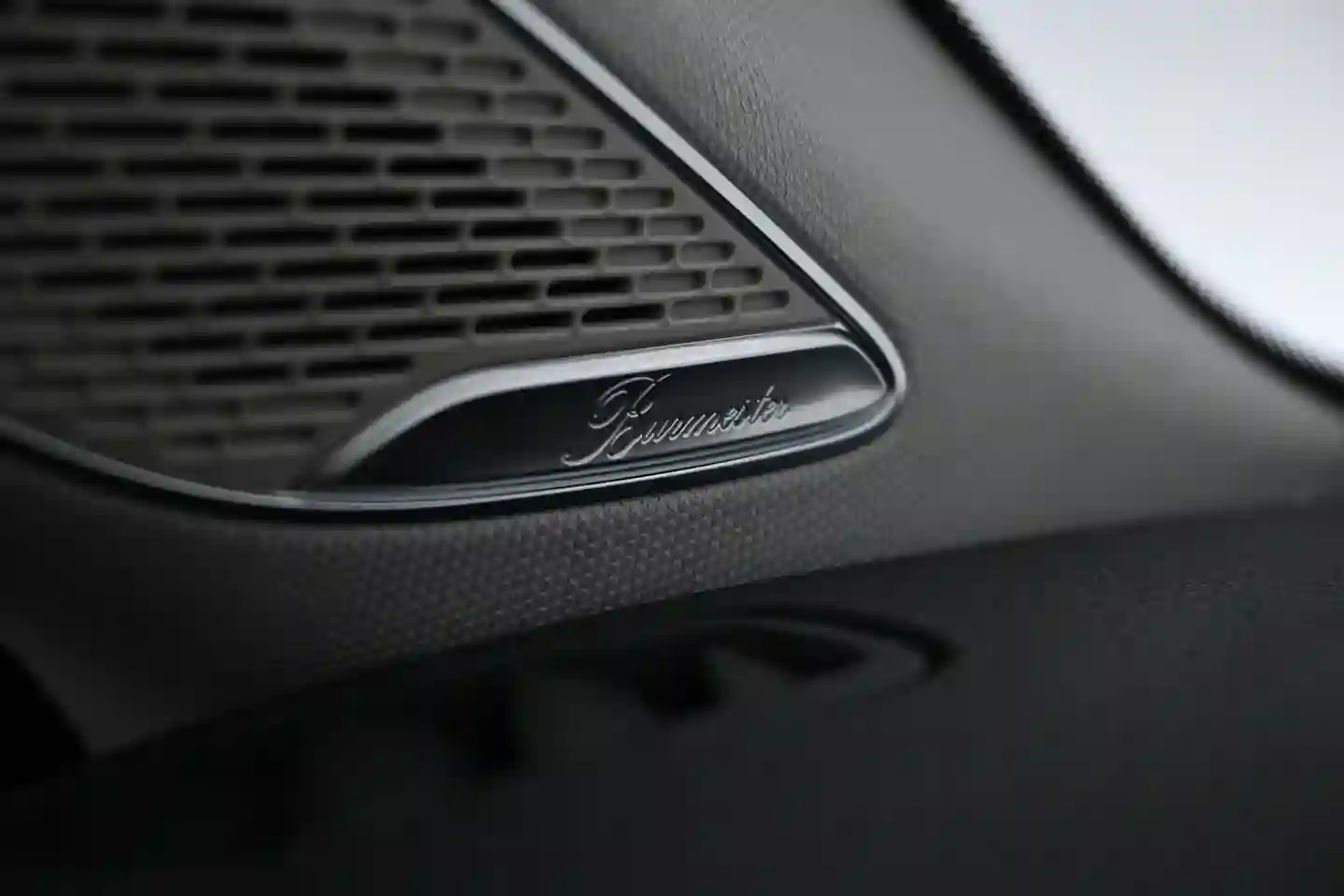 Car Image - 2GoZnysN3v2VwetC1suuLW